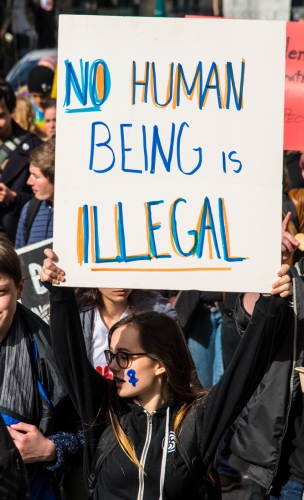 sm_j20-inauguration-day-protest-santa-cruz-20.jpg 